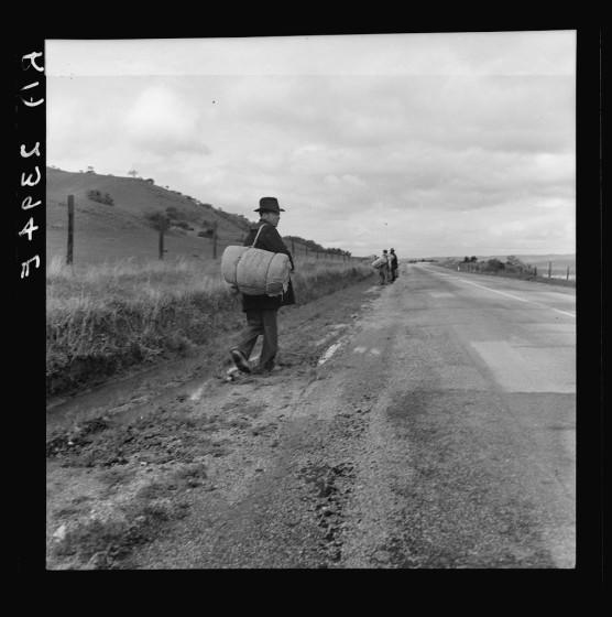 Transients rousted from Los Angeles during the Great Depression