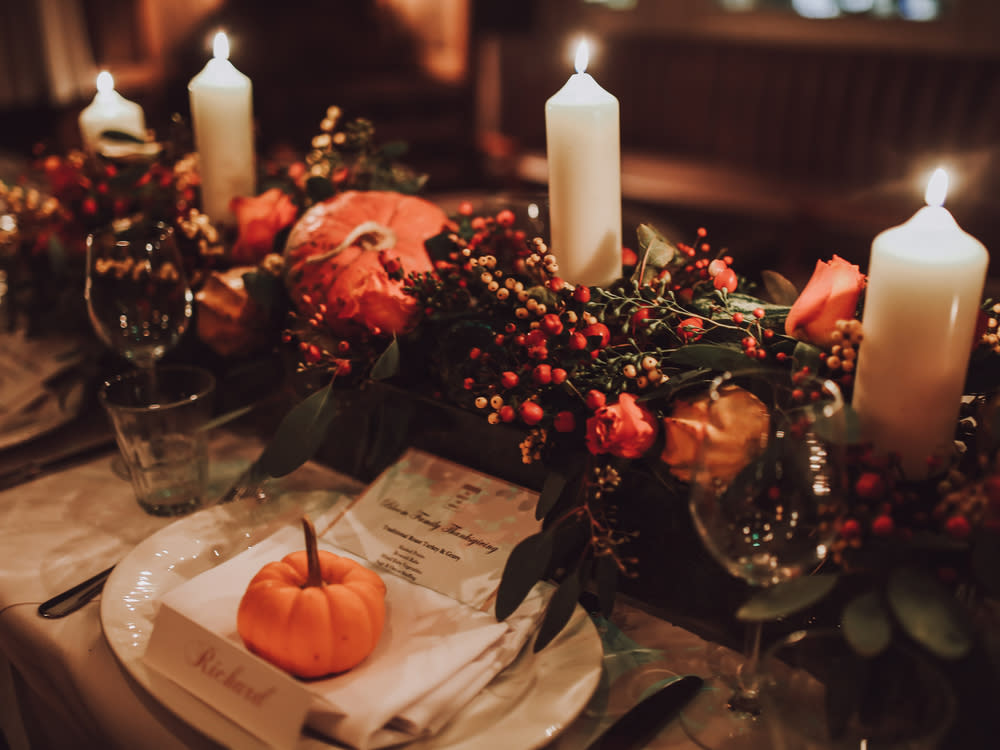 Beim gruseligen Halloween-Dinner sollten diese Rezepte nicht fehlen. [Symbolbild] (Bild: olgakimphoto/shutterstock.com)