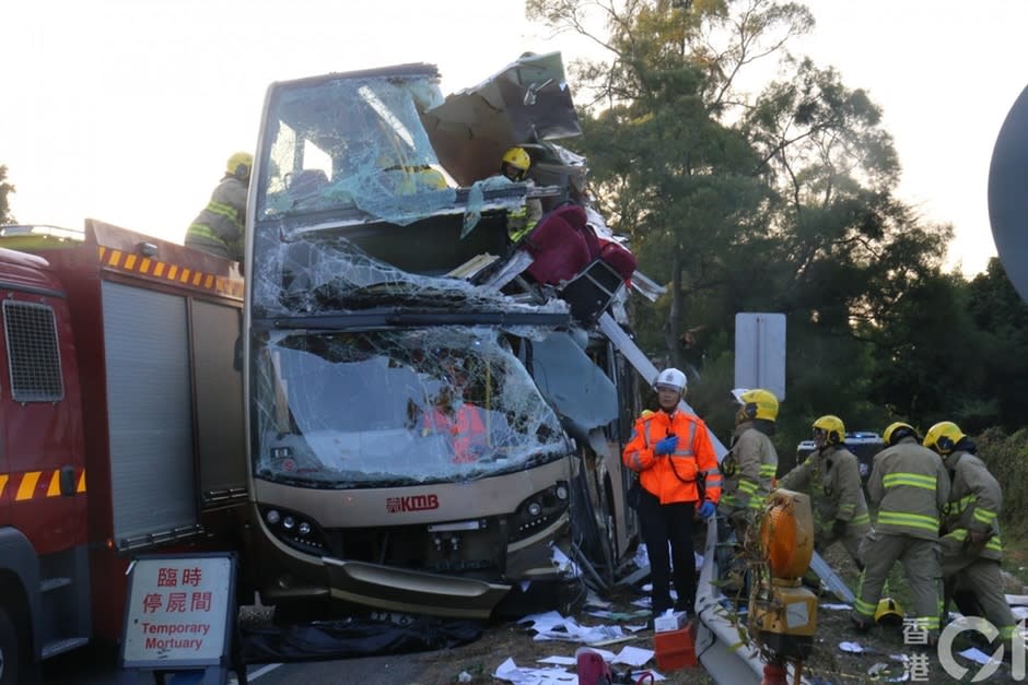 【九巴奪命車禍】車長被控危險駕駛　案發時左手疑曾放軚盤平坦位