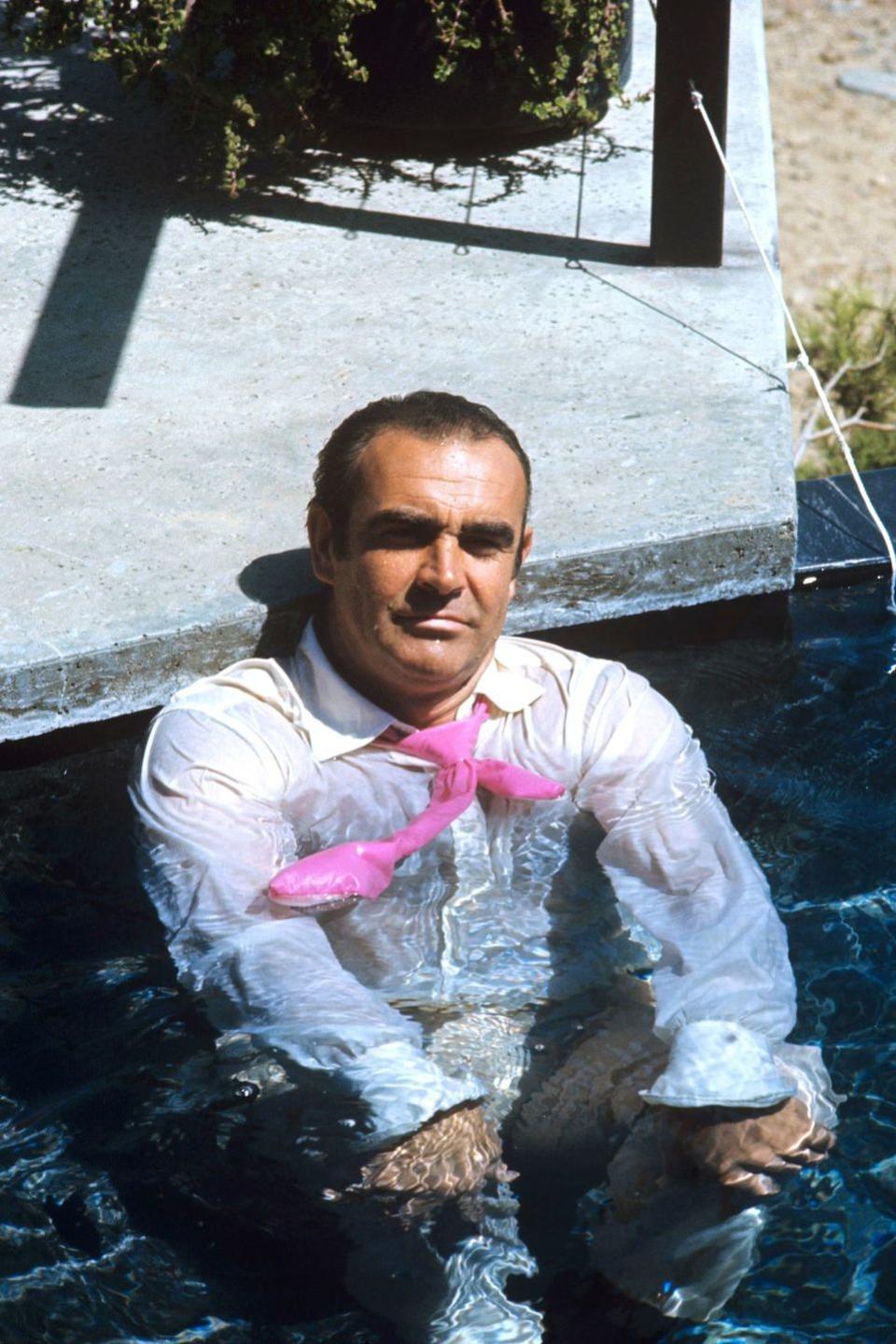 <p>Sean Connery takes a break in a swimming pool on the set of the James Bond film <em>Diamonds Are Forever</em> in Las Vegas in 1971.</p>