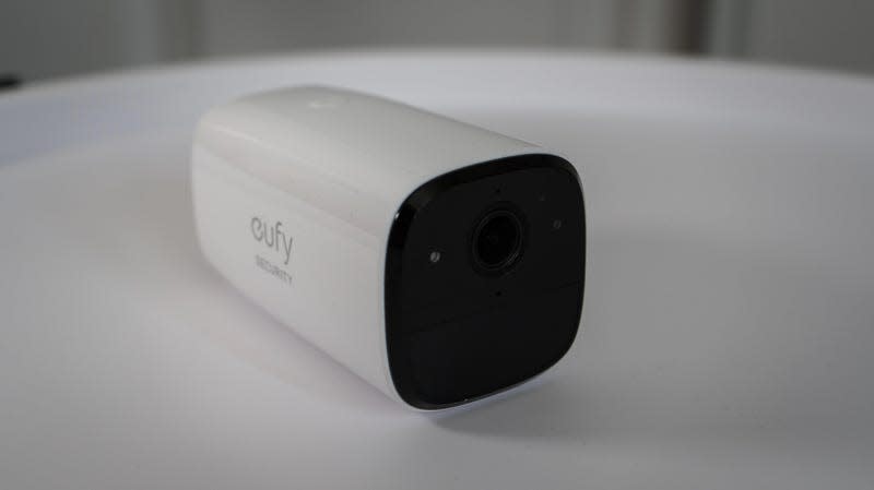 A Eufy SoloCam E40 on a white table.