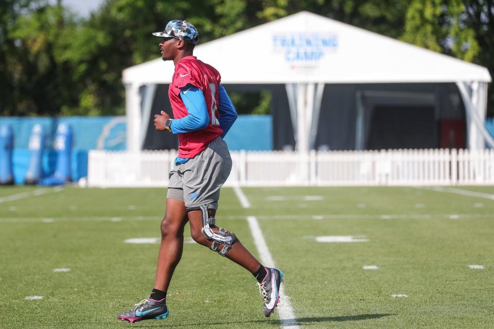 Detroit Lions quarterback Hendon Hooker practices during training camp at the Detroit Lions Headquarters and Training Facility in Allen Park on Sunday, July 23, 2023.