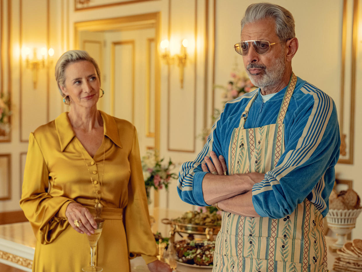 Janet McTeer as Hera, Jeff Goldblum as Zeus in KAOS. (Netflix)