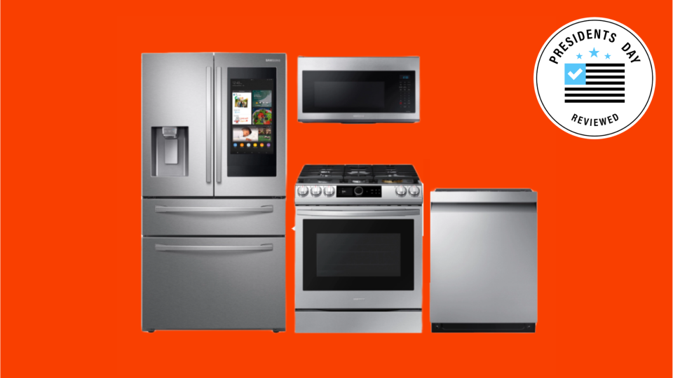 Add stunning tech to your kitchen with this appliance package deal at Samsung.