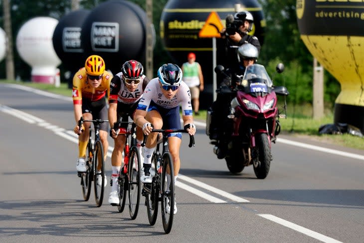<span class="article__caption">Three brave breakaway riders made it into the closing kilometers of the stage.</span>