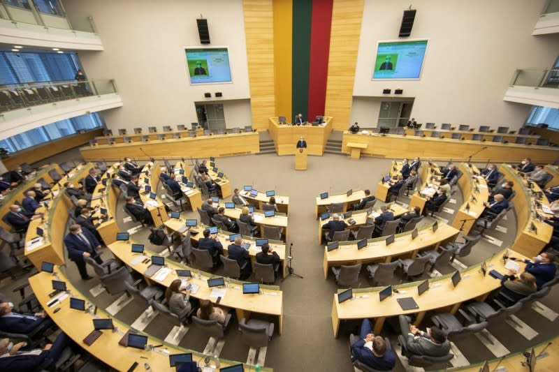 20211225-2021年5月20日，立陶宛國會通過決議，認定中國對新疆維吾爾人進行種族滅絕（AP）.jpeg