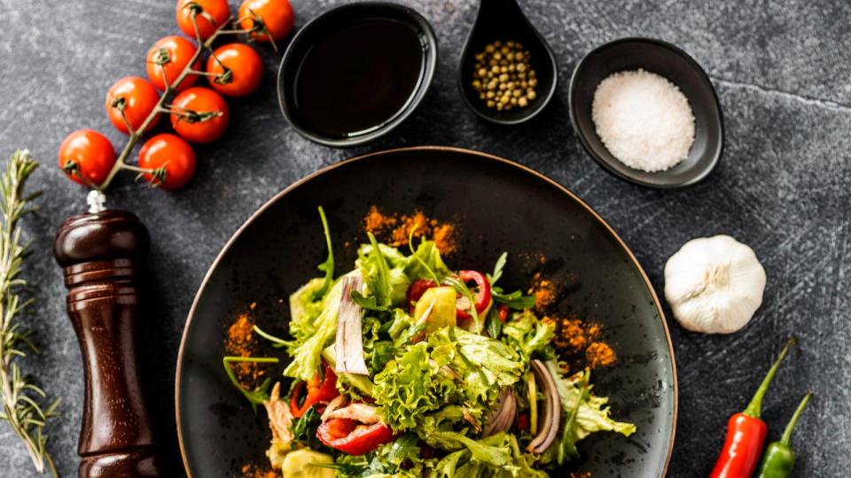 PHOTO: Salad is ready to eat (STOCK IMAGE/Getty Images)