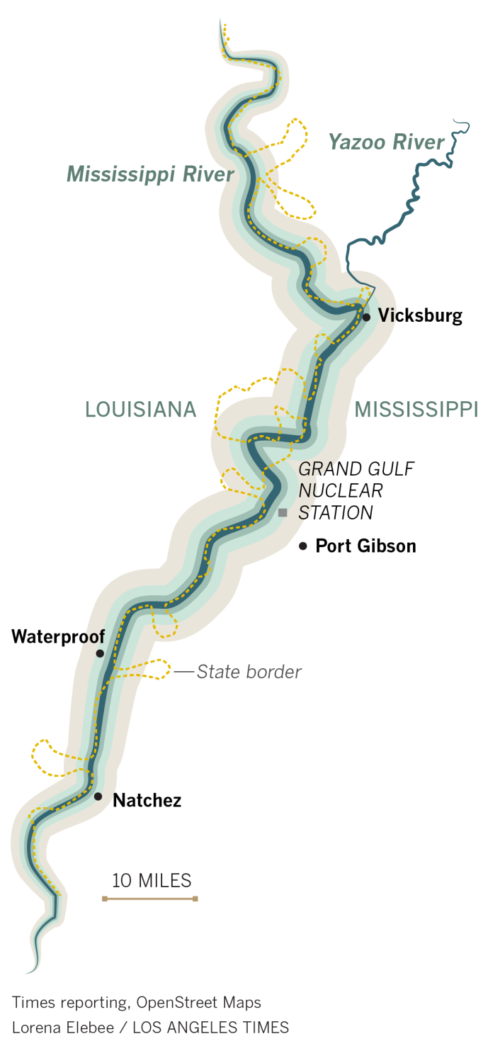 Map of Mississippi River showing Vicksburg and Natchez cities.