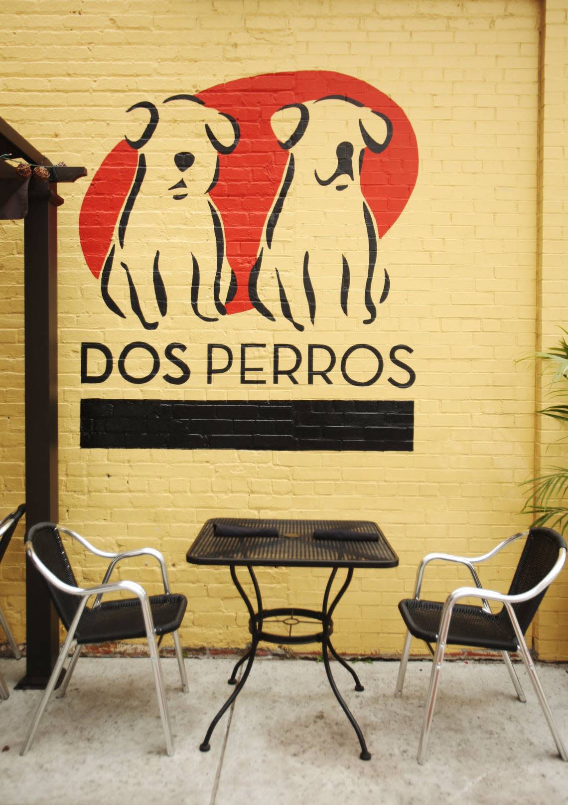 Dos Perros, the popular Mexican restaurant in downtown Durham, will close next month after 13 years.