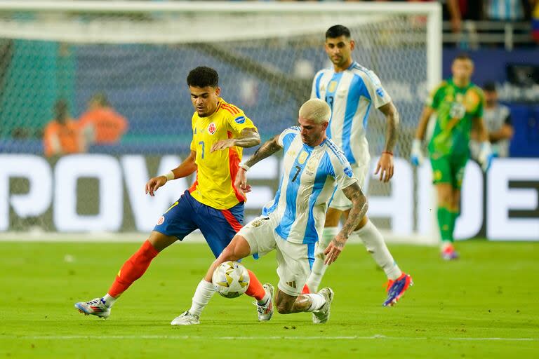 Rodrigo De Paul fue uno de los puntos altos de la selección argentina en el primer tiempo

