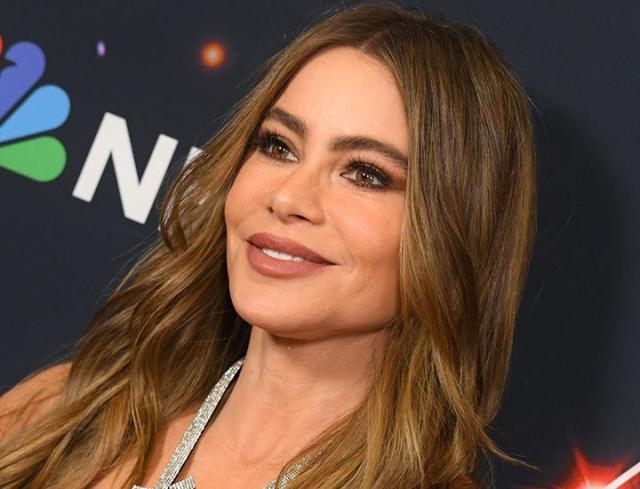 Sofía Vergara Looks Completely Unrecognizable in Brand-New Photos for  Netflix Series 'Griselda' - Yahoo Sports