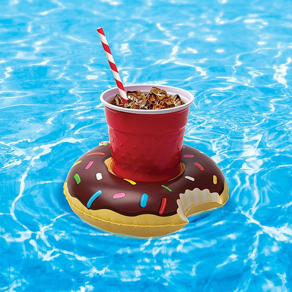 Drinks pool float