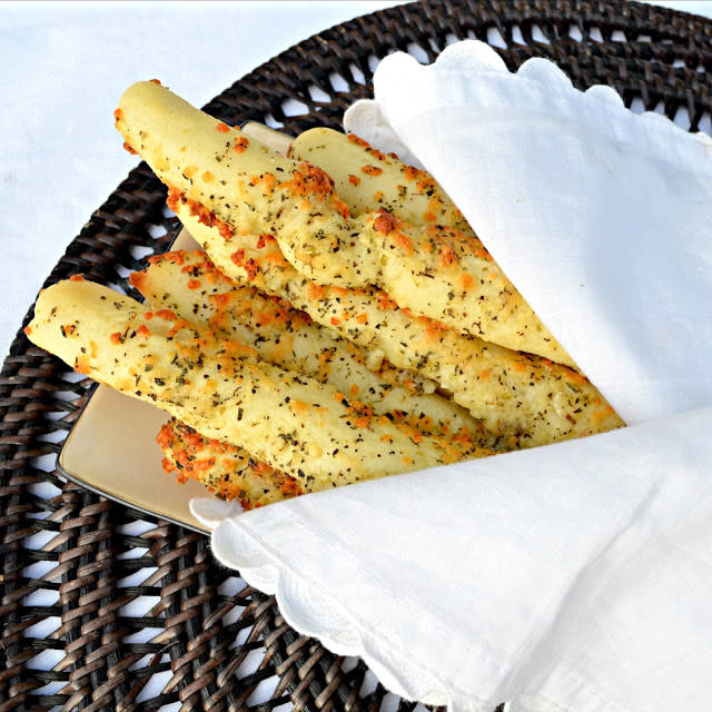 Cheesy Garlic and Herb Breadsticks