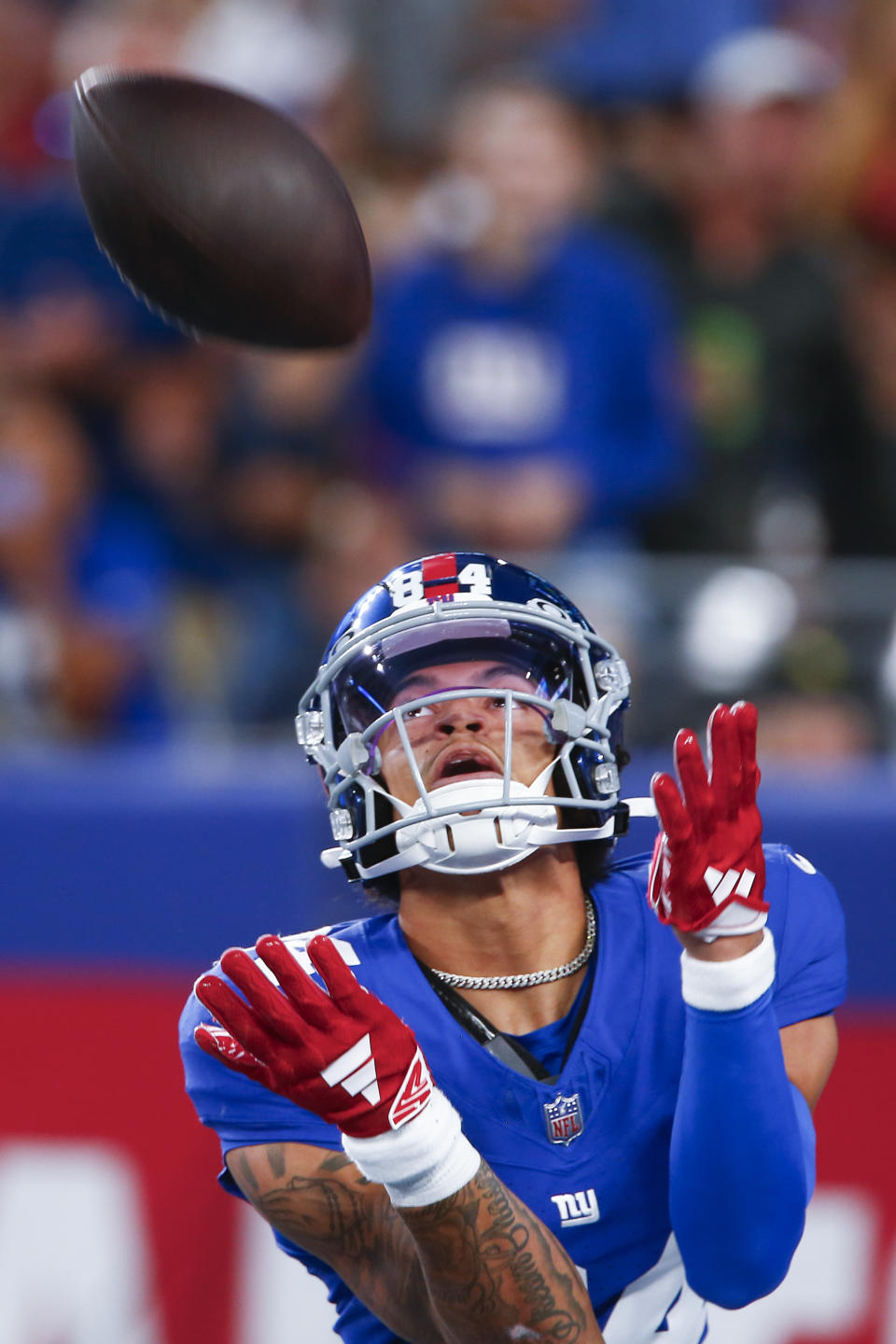 New York Giants' Jalin Hyatt catches a touchdown pass during the first half of an NFL preseason football game against the Carolina Panthers, Friday, Aug. 18, 2023, in East Rutherford, N.J. (AP Photo/John Munson)