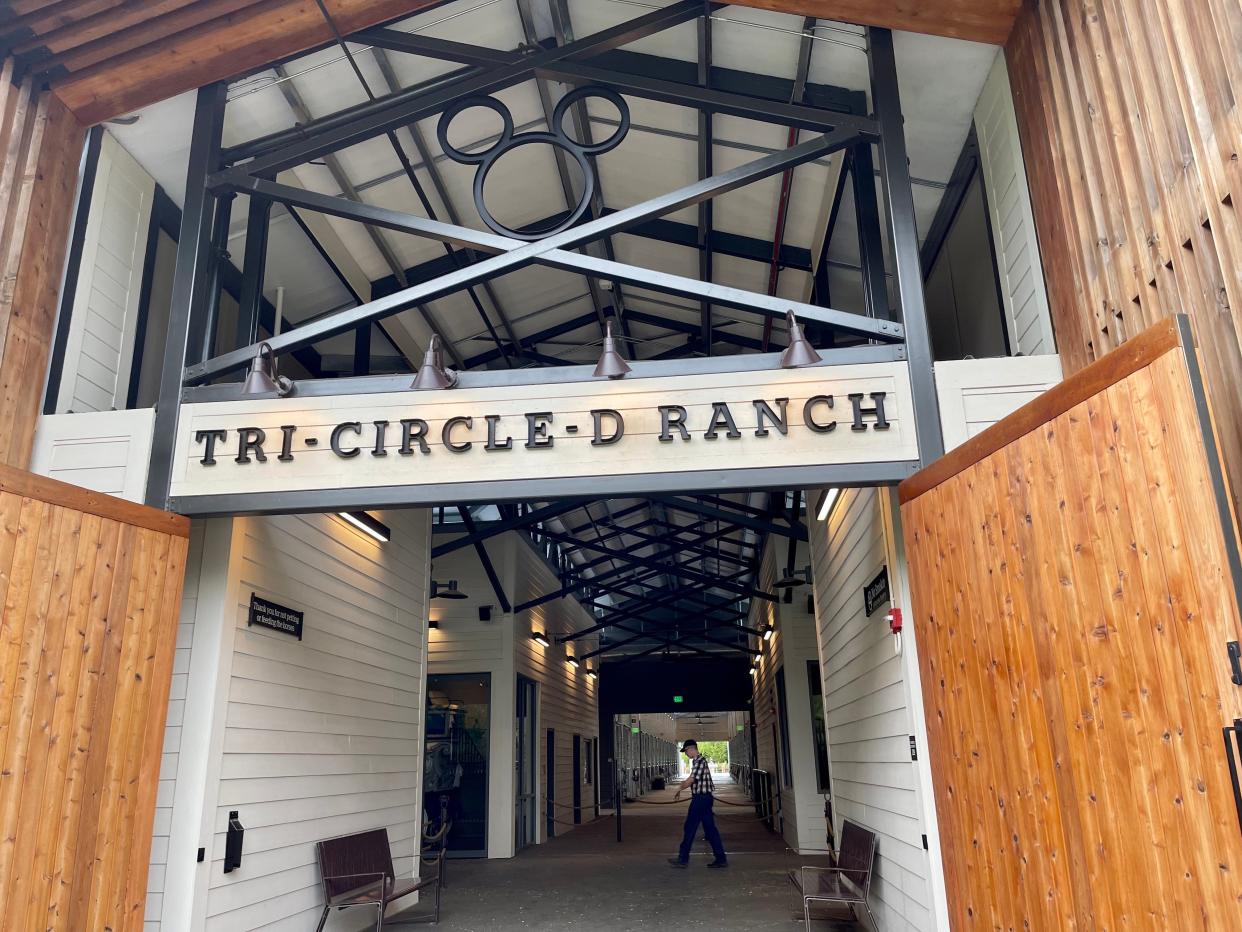 external shot of tri circle d ranch at fort wilderness lodge