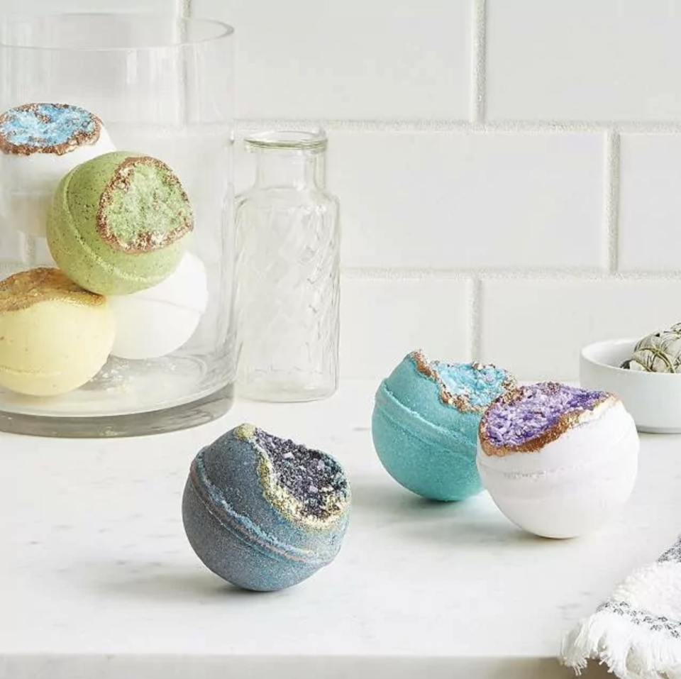 Inspirational Geode Bath Bombs