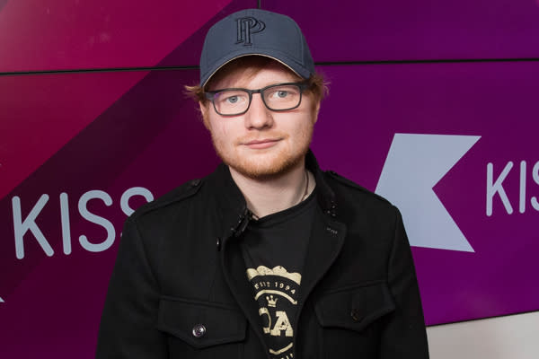 Ed Sheeran got a flip phone so he could avoid social media for a year, and we love this idea