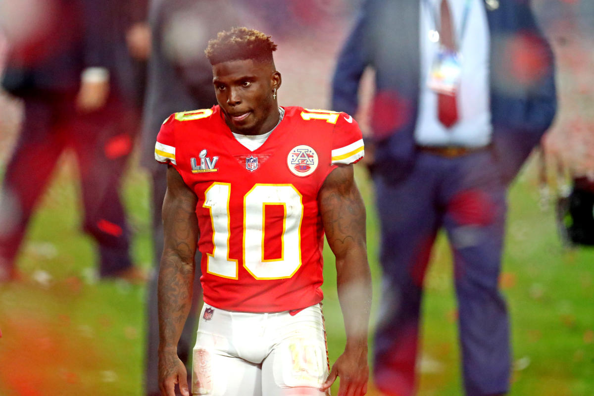 Fantasy Football Rankings: Tyreek Hill Lands Back in the Top 10