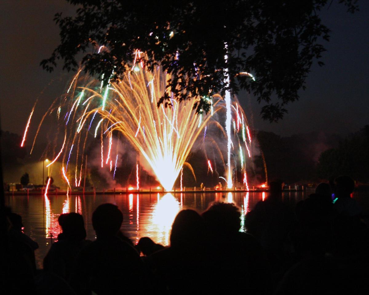 Neenah, Menasha strive to get most bang for the buck on Fourth of July