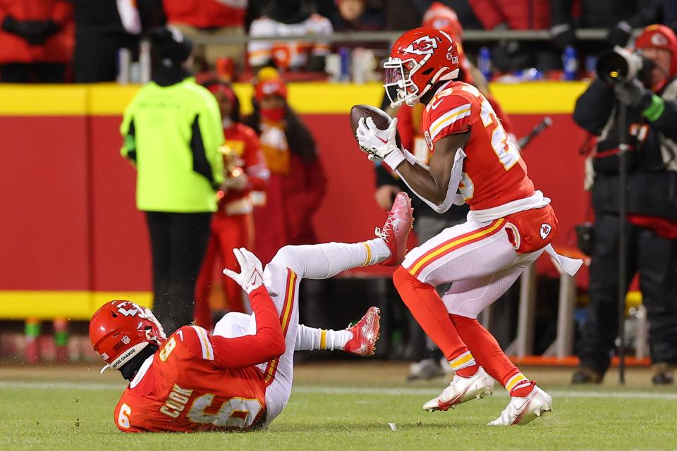 KANSAS CITY, MISSOURI - JANUARY 29: Joshua Williams #23 of the Kansas City Chiefs intercepts a pass against the Cincinnati Bengals during the fourth quarter in the AFC Championship Game at GEHA Field at Arrowhead Stadium on January 29, 2023 in Kansas City, Missouri. (Photo by Kevin C. Cox/Getty Images)