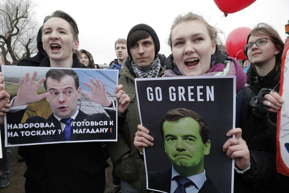 Protests nationwide bring thousands to Russia’s streets