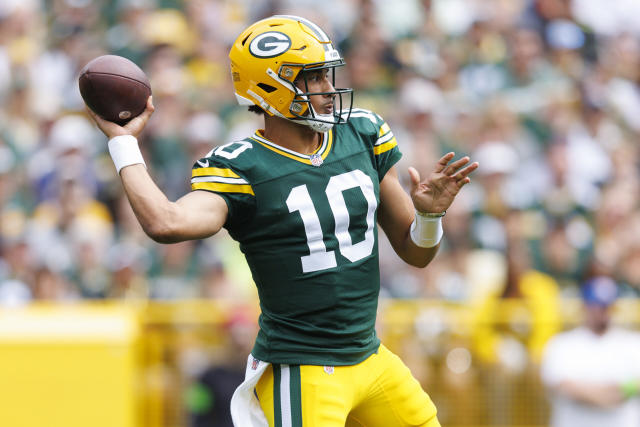 Packers look to bounce back as they host Saints on FOX 11