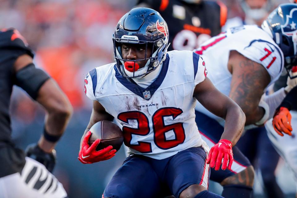 Devin Singletary and the Houston Texans take on the Arizona Cardinals in Week 11.