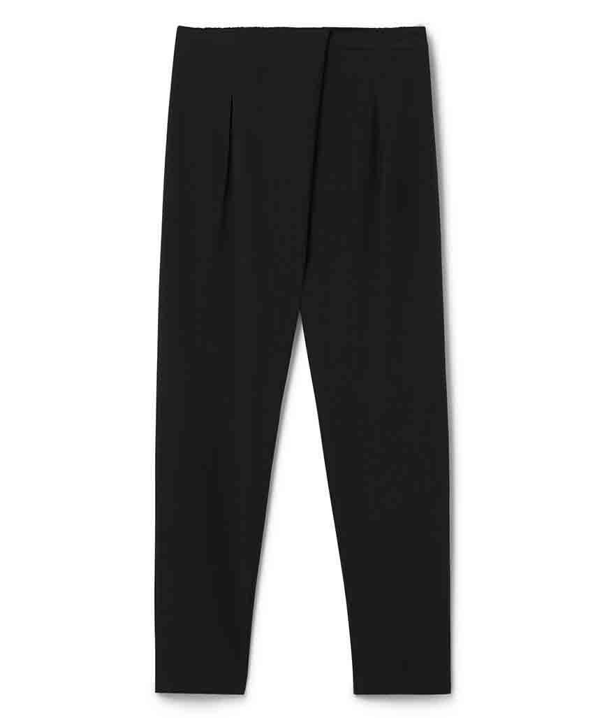 <p>Mango Soft Fabric Trousers in Black, $60, <a href="http://shop.mango.com/US/p0/women/clothing/pants/soft-fabric-trousers/?id=63023609_99&n=1&s=prendas.pantalones&ident=0__0_1459525246423&ts=1459525246423&p=45&page=3" rel="nofollow noopener" target="_blank" data-ylk="slk:mango.com;elm:context_link;itc:0;sec:content-canvas" class="link ">mango.com</a></p>