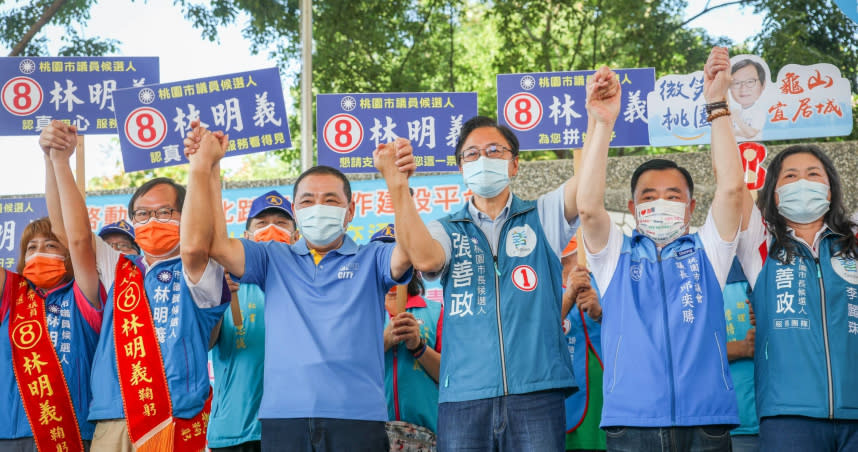 新北市長侯友宜輔選桃園市長候選人張善政具加分效果，兩人今日內將兩度同台。（圖／張善政辦公室提供）