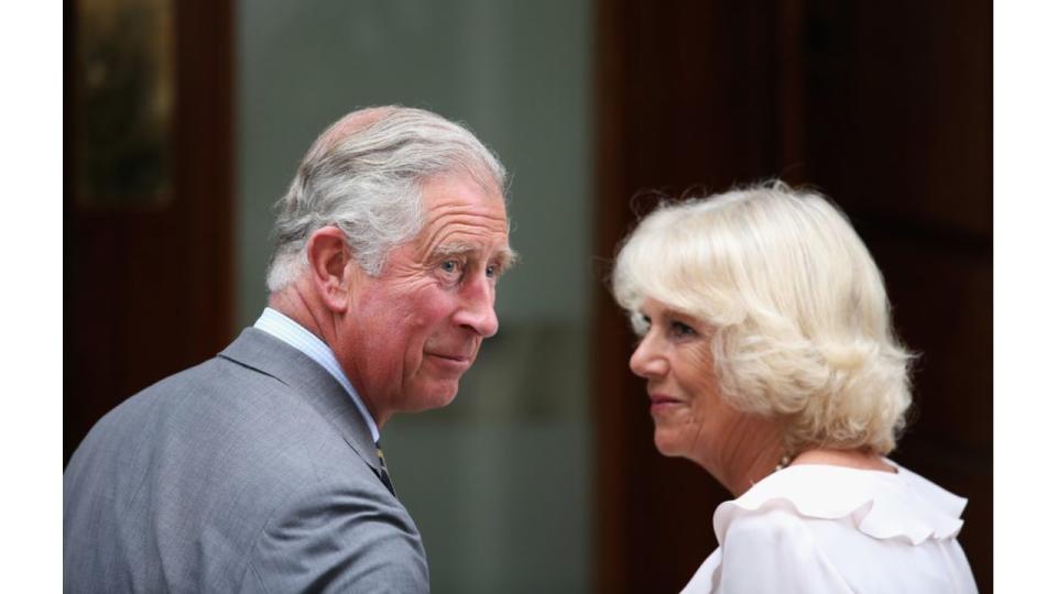 king charles and queen camilla smiling 