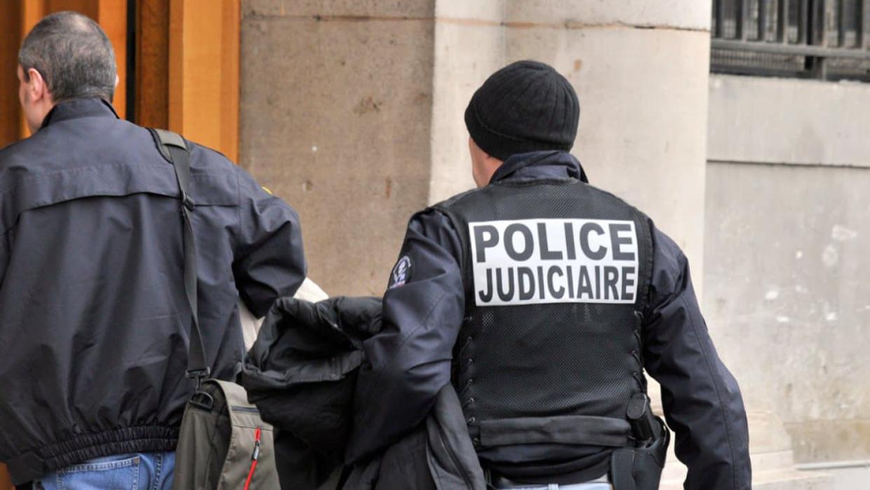 Le procès de l'étudiant algérien Sid-Ahmed Ghlam a été suspendu ce lundi matin après qu'un accusé, qui comparait libre, ne s'est pas présenté devant la cour d'assises spéciale (Photo d'illustration) - AFP