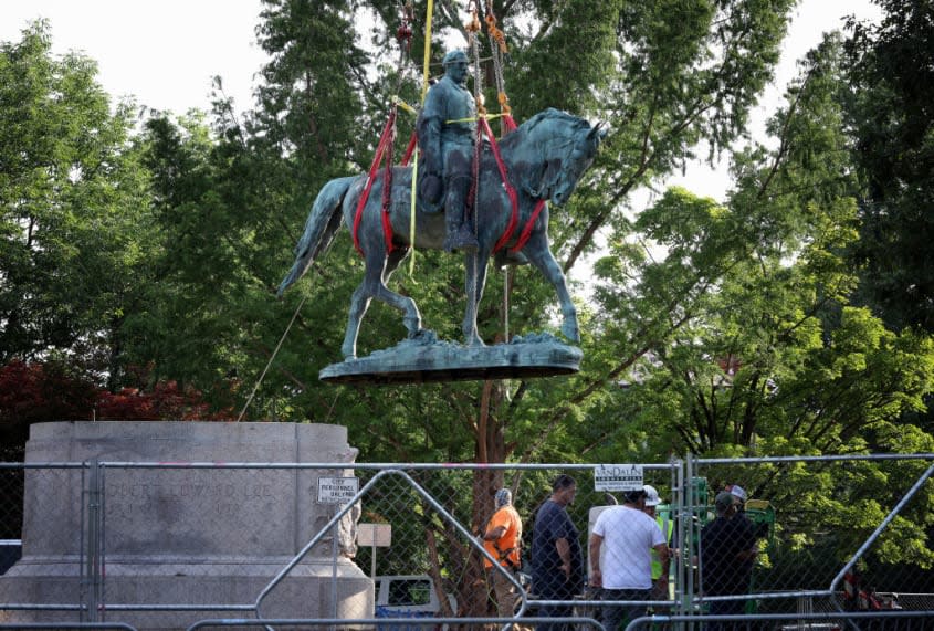 Robert E. Lee statue in Charlottesville