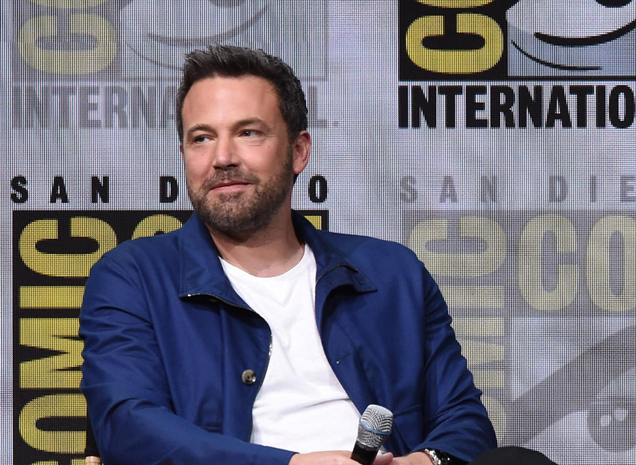 Ben Affleck just addressed those Batman rumors, mentions like 15 times “I’m Batman”