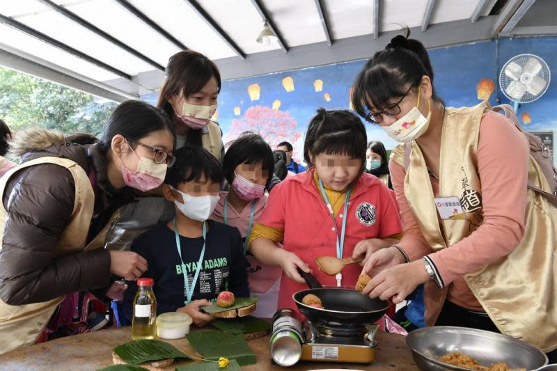 宜蘭南安國小、梗枋國小一日遊　道家人文協會關懷活動