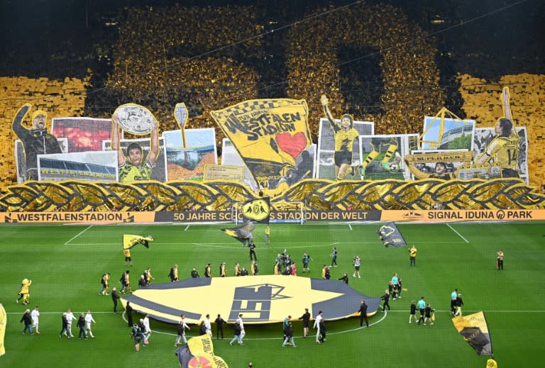<a class="link " href="https://sports.yahoo.com/soccer/teams/dortmund/" data-i13n="sec:content-canvas;subsec:anchor_text;elm:context_link" data-ylk="slk:Borussia Dortmund;sec:content-canvas;subsec:anchor_text;elm:context_link;itc:0">Borussia Dortmund</a> trail Atletico Madrid 2-1 ahead of Tuesday's second leg of their Champions League quarter final clash (INA FASSBENDER)