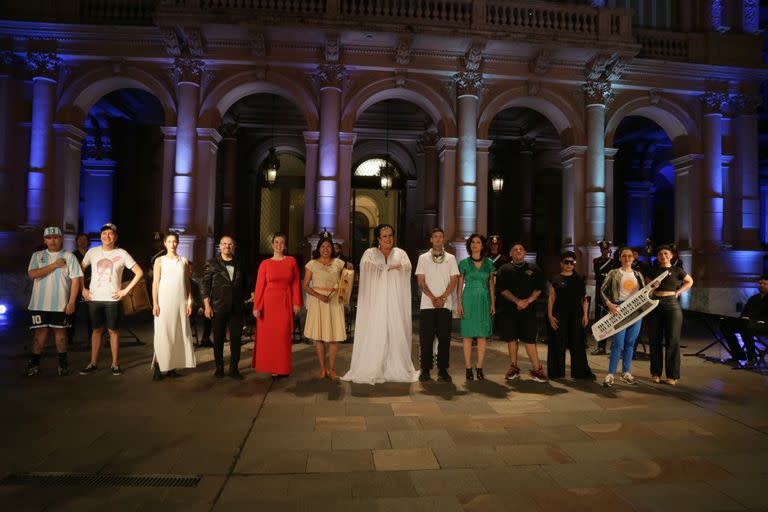 La grabación en el exterior de la Casa Rosada