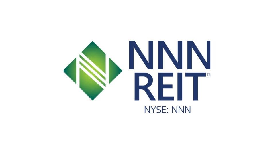 If You Invested $1,000 In NNN REIT Stock 20 Years Ago, How Much Would You Have Now?