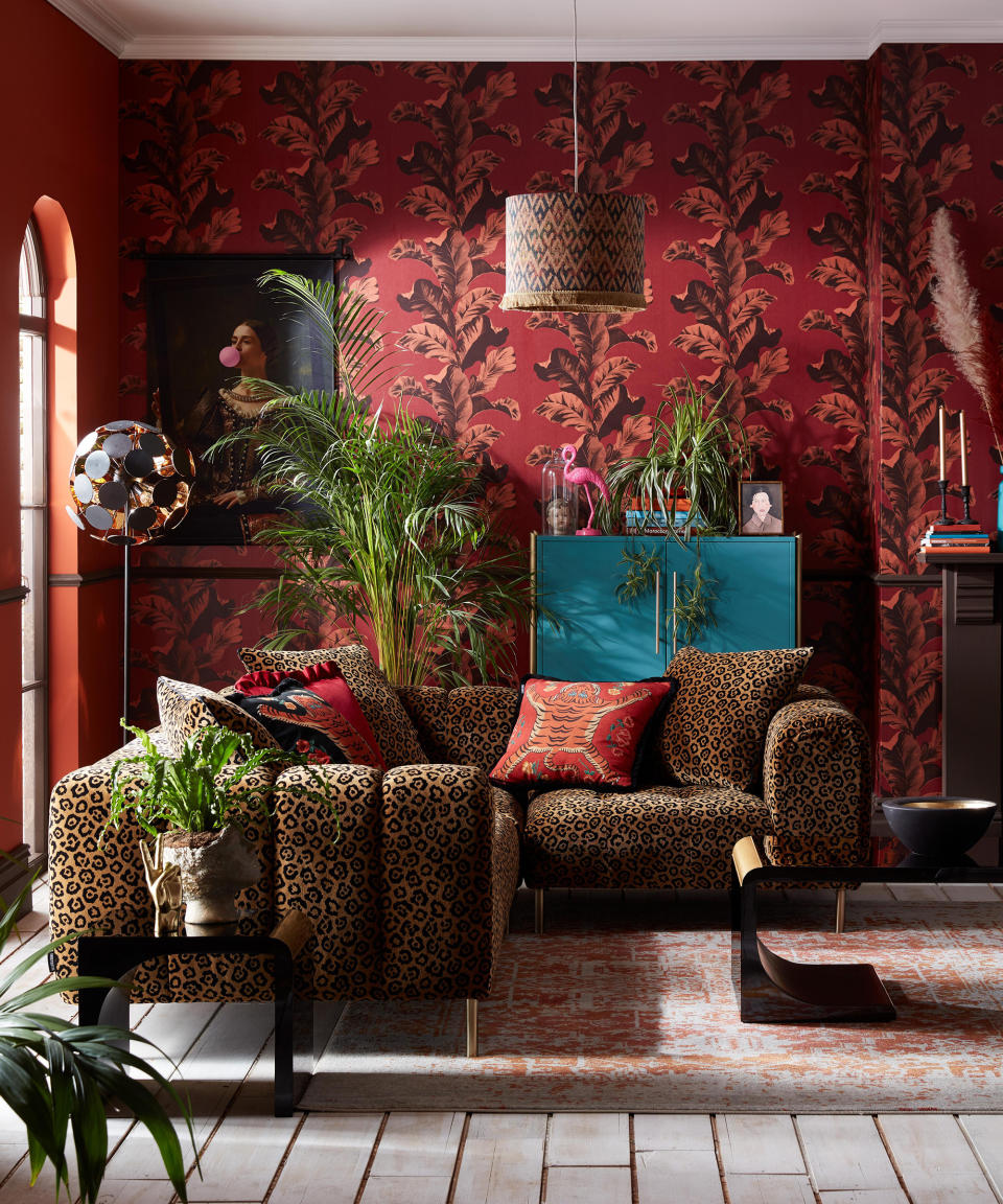 1. Create a maximalist corner