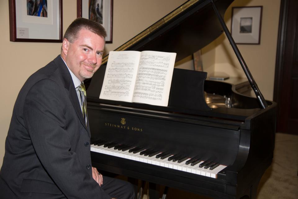 Stetson University Provost Noel Painter is planning to step down on June 30 to take a sabbatical before returning as a faculty member in the School of Music.