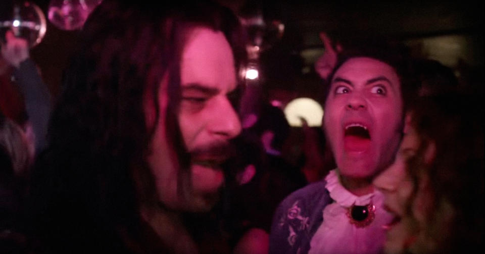 Jemaine Clement, Taika Waititi partying in the dark