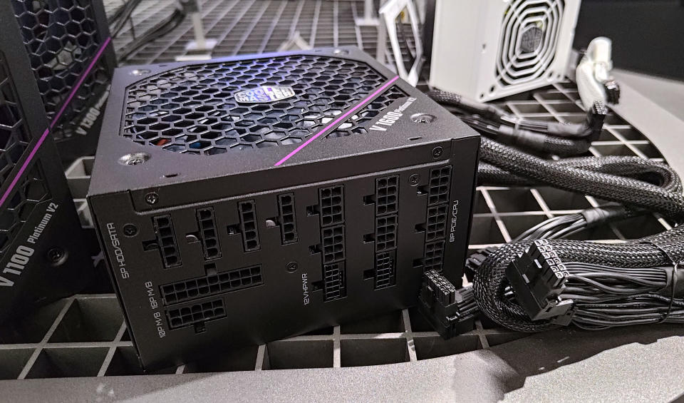 Cooler Master Power