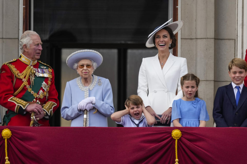 (left to right) The Prince of Wales, Queen Elizabeth II, Prince Louis, the Duchess of Cambridge, Princess Charlotte and Prince George on the balcony of Buckingham Palace, to view the Platinum Jubilee flypast, as the Queen celebrates her official birthday, on day one of the Platinum Jubilee celebrations. Picture date: Thursday June 2, 2022.