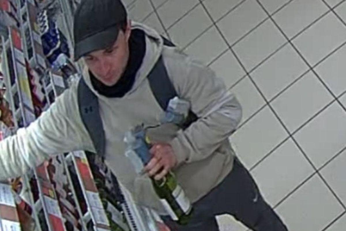 Police want to speak to this man about the attempted theft from Sainsbury's in Bootham <i>(Image: North Yorkshire Police)</i>