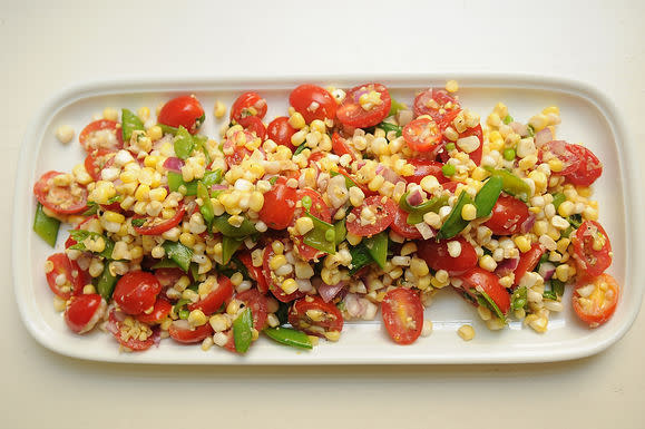 10 Delicious Summer Salads with Greens