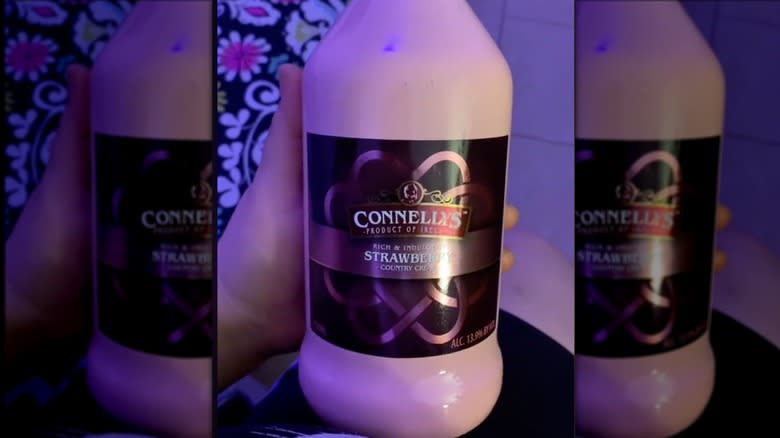 Connelly's Strawberry Cream bottle