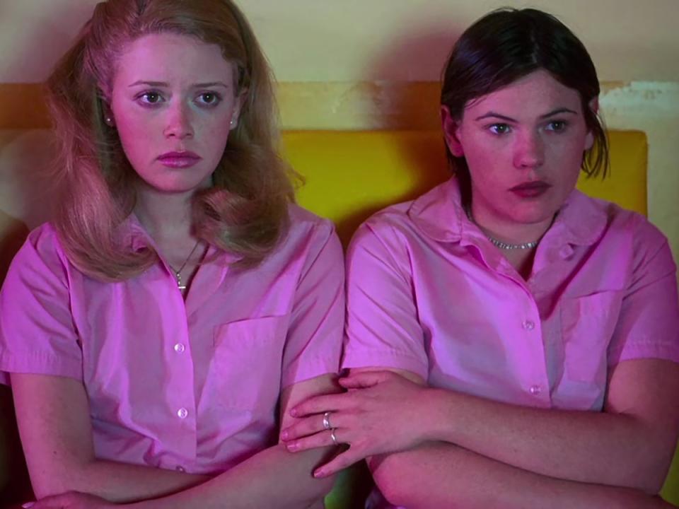 Natasha Lyonne and Clea DuVall in ‘But I’m a Cheerleader’ (Lions Gate Films)