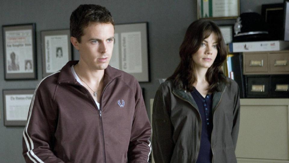 (L-R) Casey Affleck as Patrick Kenzie and Michelle Monaghan as Angie Gennaro in Gone Baby Gone