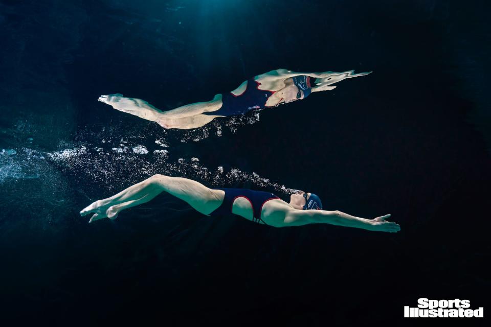 Penn's Lia Thomas swims under water.