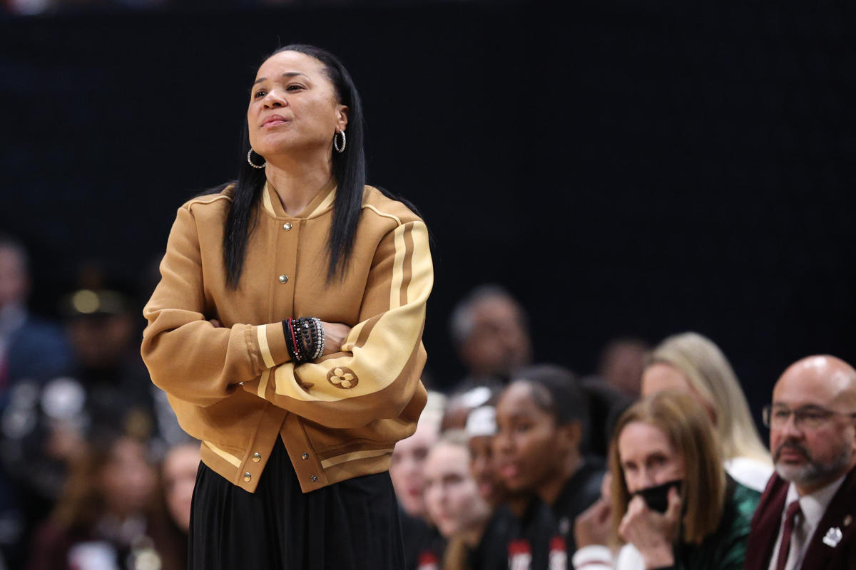 South Carolina's Dawn Staley explains missing national anthem before Final  Four game