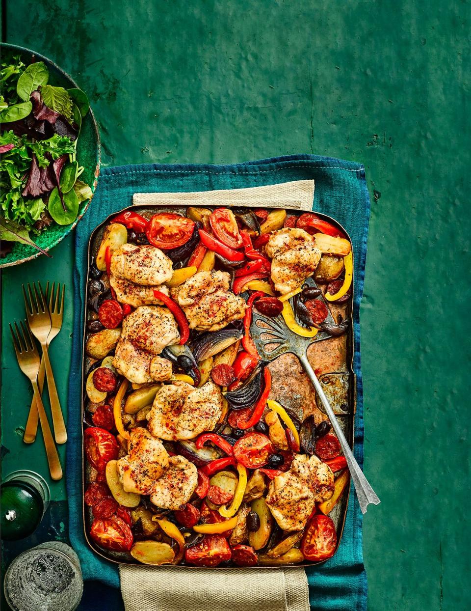 Spanish chicken tray bake - best traybake recipes 2022